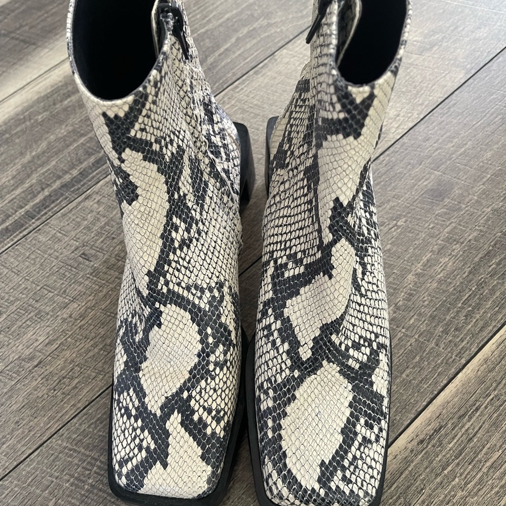 Zara Black and White Snakeskin Ankle Boots